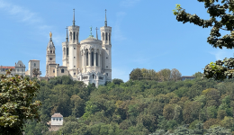 La basilique Notre-Dame de Fourvière à Lyon.