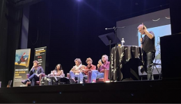 Dix auteurs ont participé à la rencontre régionale, près de Lyon, en présence de 270 lycéens.