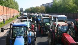 Une mobilisation d'éleveurs, avec leurs tracteurs