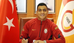 Egypte : il passe des examens à la place dâune star du foot