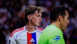 Tyler Morton, milieu de terrain de l'OL, buteur à Lille.