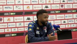 Vital Nsimba reste au Clermont Foot pour la prochaine saison.