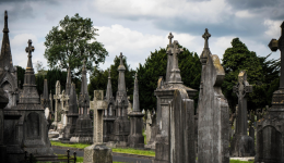 Un couple de retraités ont découvert la mort de leur fille sur Internet