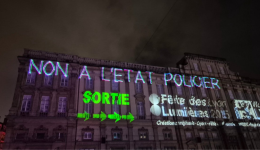 L'un des messages anti-police projeté illégalement pendant la Fête des Lumières 2025 à Lyon.