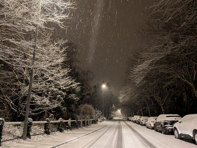 La neige, ce matin, à Écully. © Radio Scoop