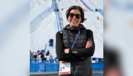 Marion Kohly Guinand, juge du ski de bosses aux JO d'hiver 2026, est originaire de Haute-Loire.