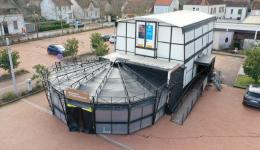 Le camion-opéra sillonnera les routes de la région pendant un mois.