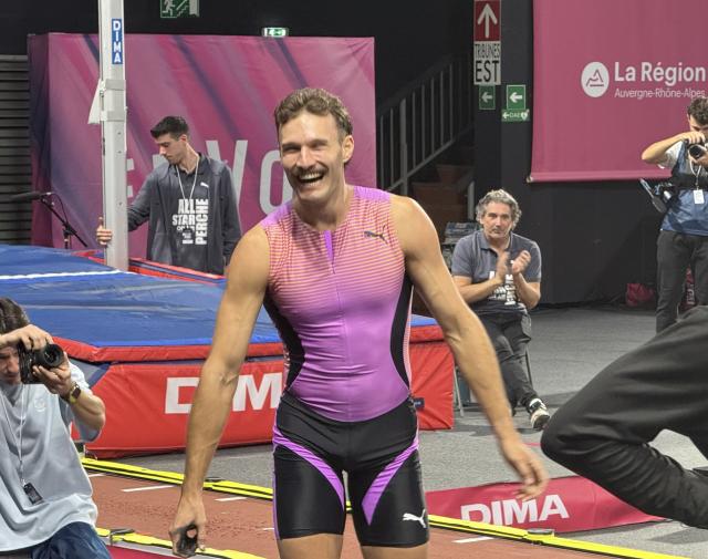 Kurtis Marschall a franchi pour la première fois de sa carrière la barre des six mètres, ce dimanche à Clermont-Ferrand. © Jason Cotard