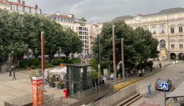 L'agression s'est produite sur la place de l'Hôtel de Ville, à Saint-Ãtienne