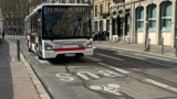 Le bus freine en urgence à Lyon, trois blessés légers