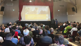 Une réunion publique sur le loup s'est tenue à Pélussin, dans le parc du Pilat.