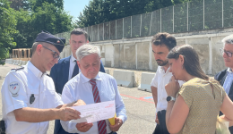 Le préfet du Rhône Ãtienne Guyot a répondu à l'invitation du maire de Lyon Grégory Doucet pour se rendre à la Cité Jardin de Gerland.