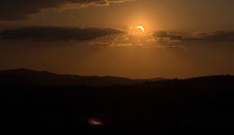 L'éclipse solaire au Mont Thou, près de Lyon, le 12 août