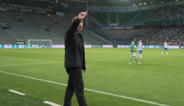 Ian Cathro n'a pas apprécié le chambrage du public de Geoffroy-Guichard lors de la victoire des Verts face à Grenoble, ce samedi 22 août (4-0)