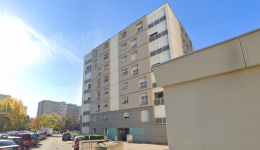 Les faits se sont déroulés ce vendredi soir au 46 rue Sully à Décines-Charpieu