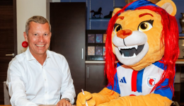 Lyonna, la nouvelle mascotte d'OL Lyonnes.
