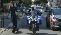 Contrôle de trottinette par la police municipale