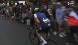 Paul Seixas victime de crampes dans les derniers kilomètres des championnats du monde, ce dimanche 27 septembre, à Montréal (Canada)