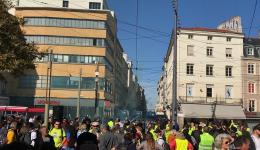Huit ans après les gilets jaunes, de nombreux appels à manifester sont lancés pour ce samedi 17 octobre, notamment à Saint-Ãtienne