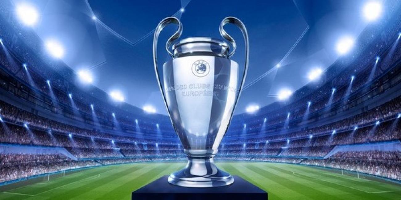 Football : Lyon reçoit le trophée de la Ligue des Champions