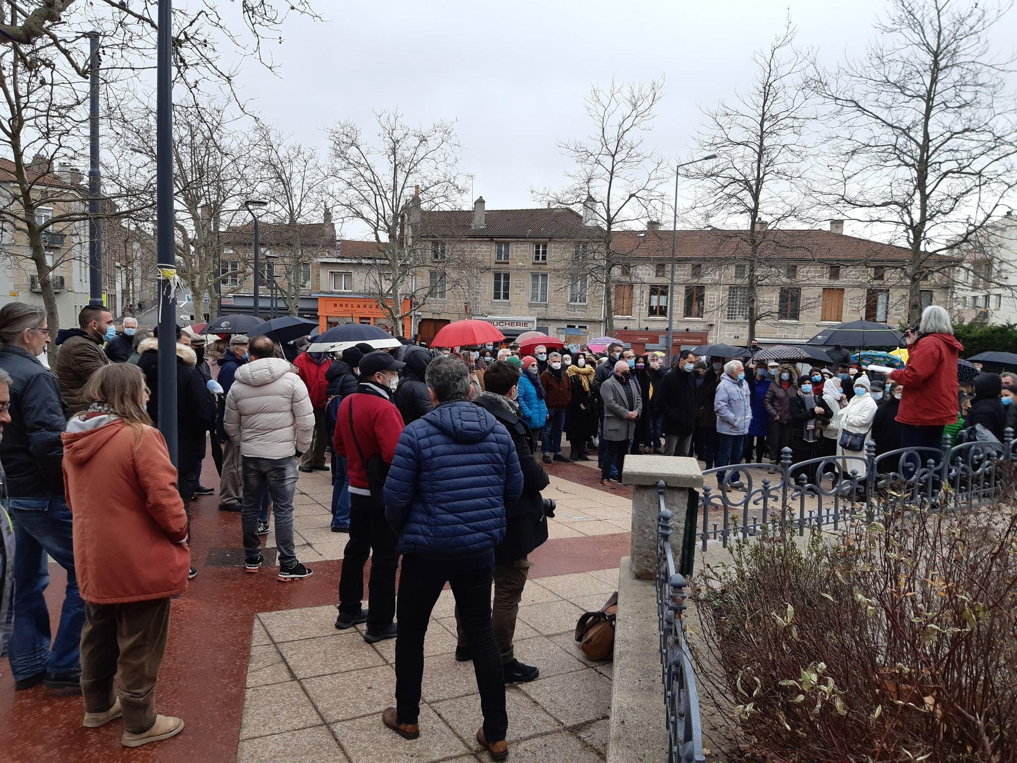 Nom Des Habitants De Saint Etienne Saint-Étienne : Des habitants de Côte-Chaude "quittent le quartier