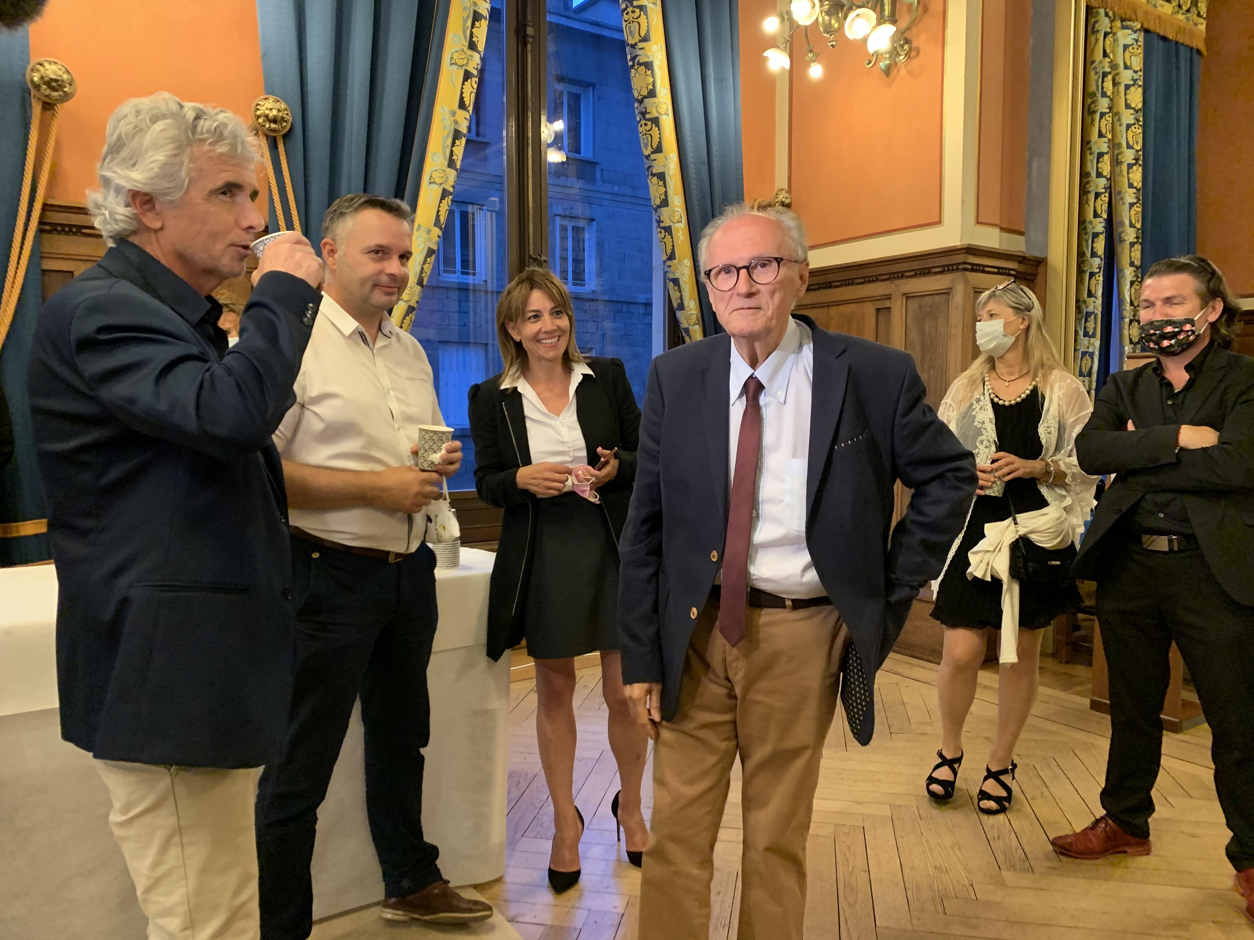 Loire Ziegler conserve son canton, la droite garde la main