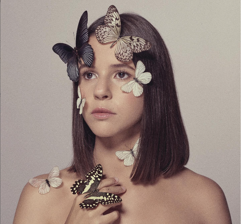 Marina Kaye de retour elle dévoile la date de sortie de son nouveau