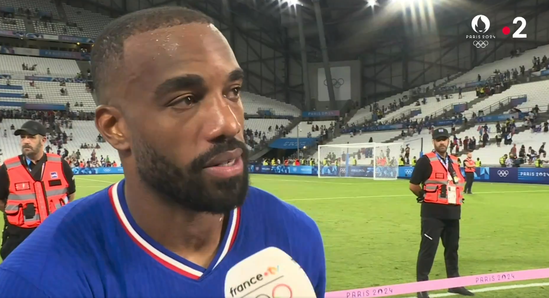 Écharpe De Foot Olympique Lyonnais / Équipe De France – Très Cotée
