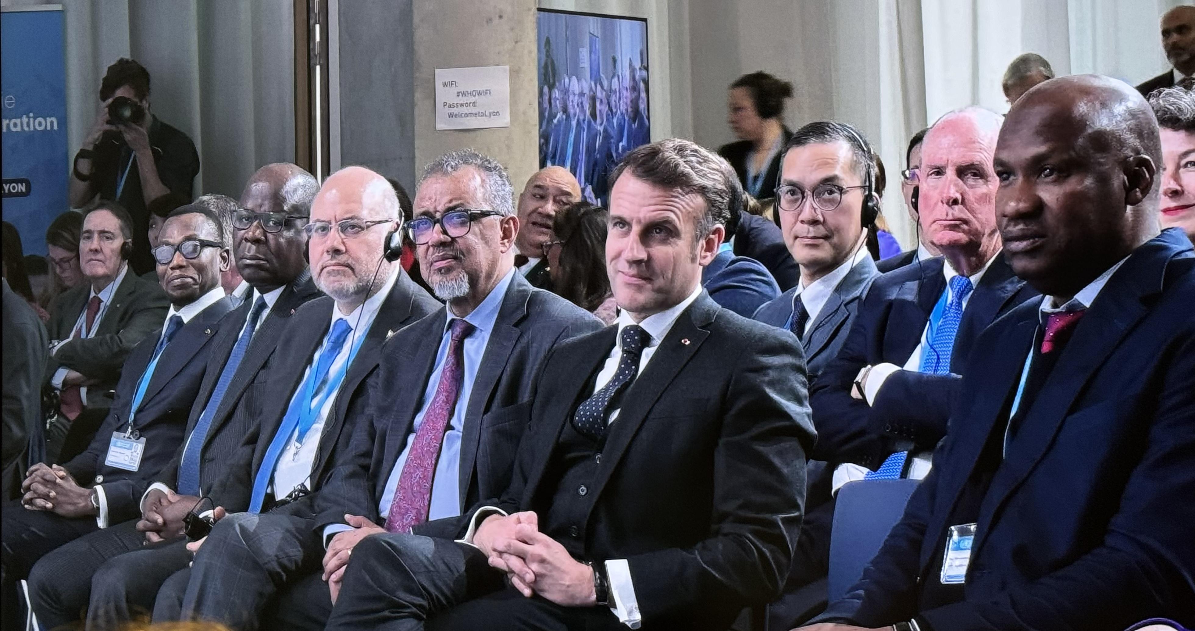 Emmanuel Macron nomme déjà son nouveau Premier ministre - Impact FM
