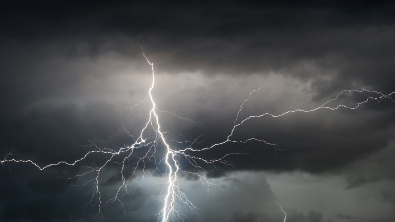 Orages dans les Yvelines : rafales, grêle et éclairs